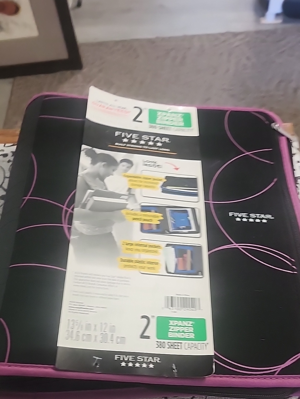 Xpanz Zipper Five Star Black Tablet Zip Binder with Pink Accents